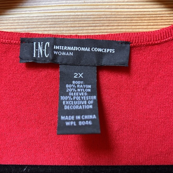 Valentines Day Womens Red Floral Knit Wrap Top Blouse Plus Size 2X Witchy Fairy - Picture 7 of 7